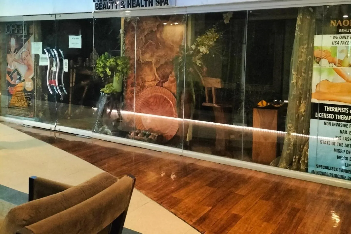 Fully-Furnished Condo Accommodation In Makati Manila Apartment
