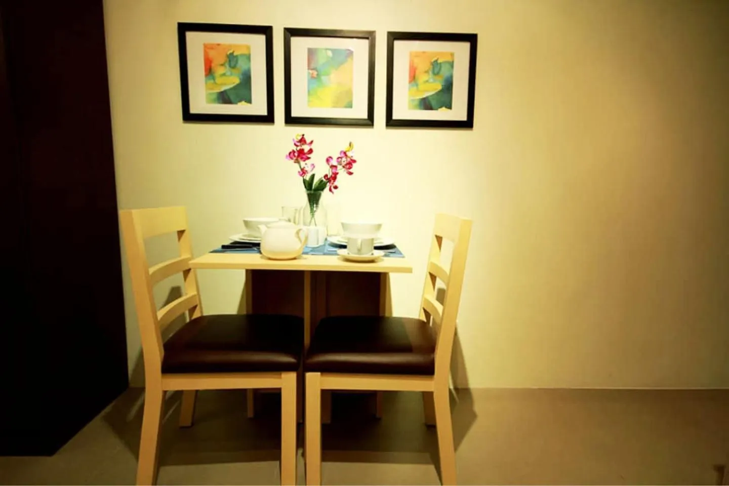 Fully-Furnished Condo Accommodation In Makati Manila 0*,