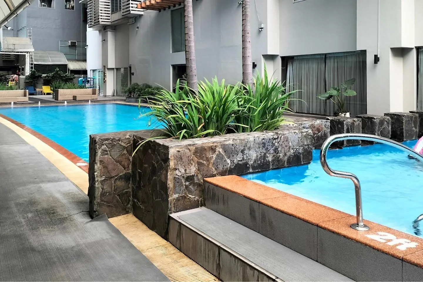 Fully-Furnished Condo Accommodation In Makati Manila 0*,